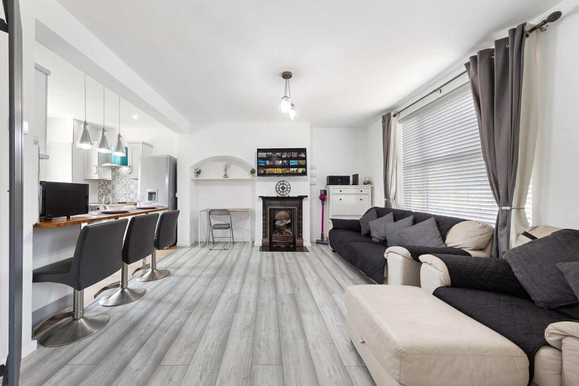 Bromley Serviced Apartments - Beckenham Place Park - London - 2 Bed House - Free Parking - 2 Beds 1 Sofabed Exterior foto