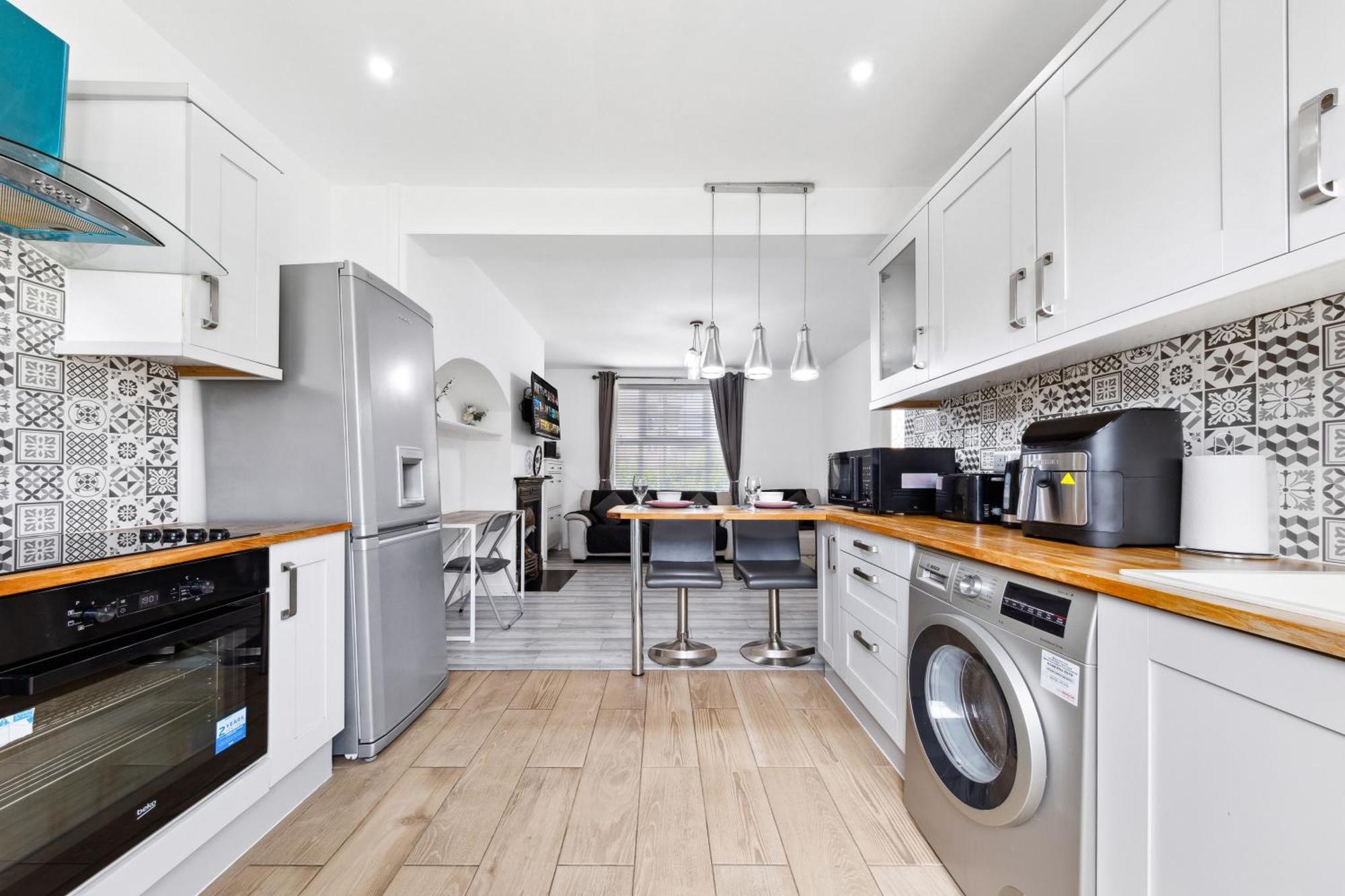 Bromley Serviced Apartments - Beckenham Place Park - London - 2 Bed House - Free Parking - 2 Beds 1 Sofabed Exterior foto