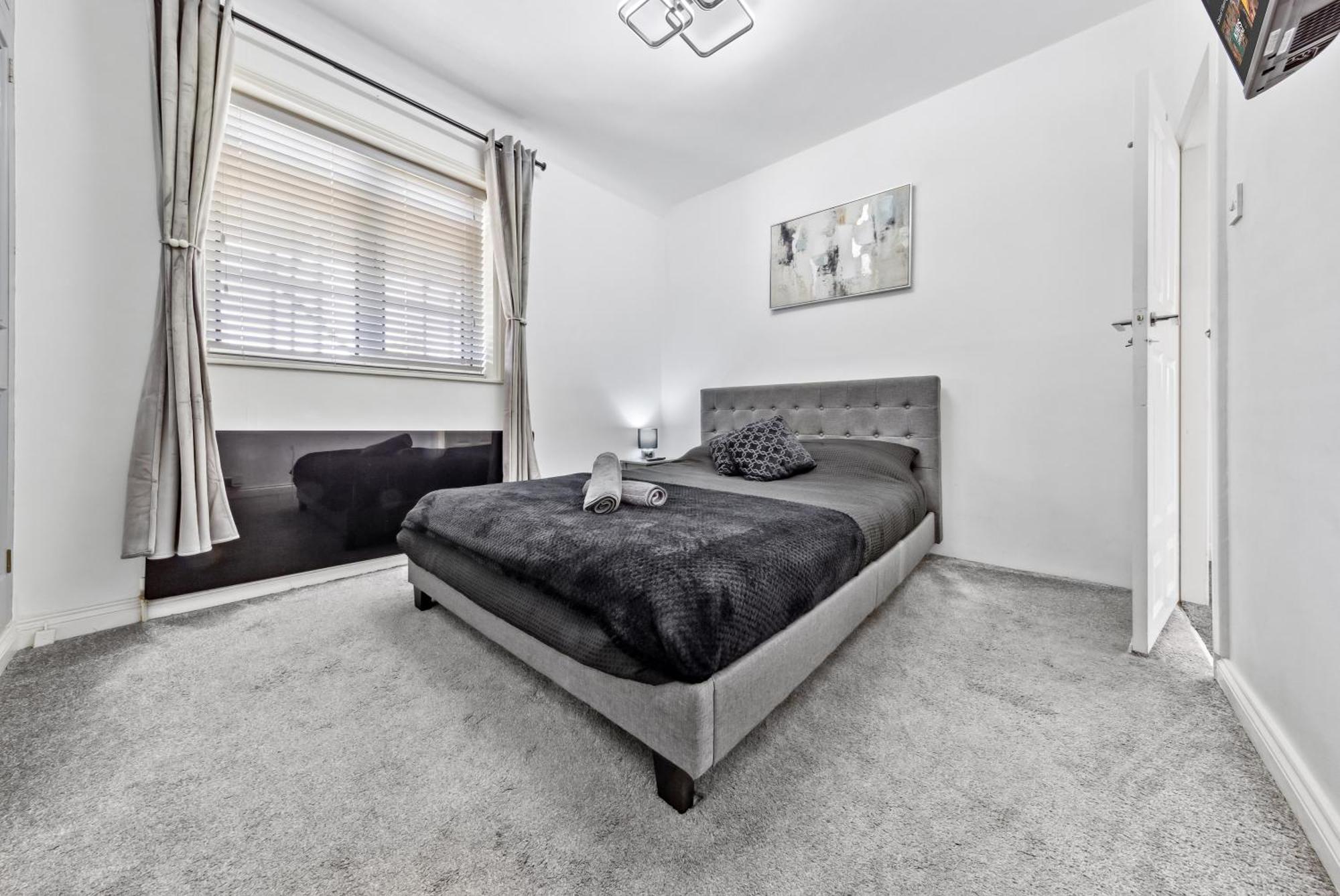 Bromley Serviced Apartments - Beckenham Place Park - London - 2 Bed House - Free Parking - 2 Beds 1 Sofabed Exterior foto